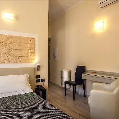 Calamosca Szálloda 3*