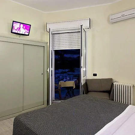 Calamosca Hotel